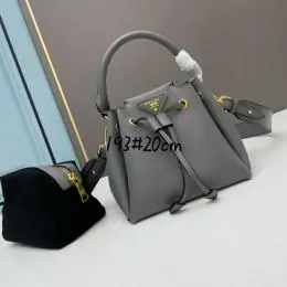 prada aaa qualite sac a main  pour femme s_11a2107